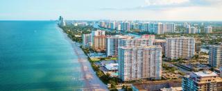 Waterfront Luxury Loft with Pool, Gym & Beach Chairs - Golden Isles - 9