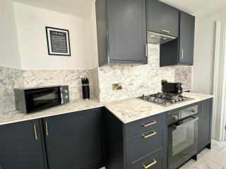Serene Escape l Comfortable 1-Bedroom with Garden Access - Brighton & Hove - 3