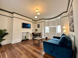 Serene Escape l Comfortable 1-Bedroom with Garden Access - Brighton & Hove - 0