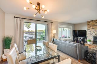 Riverfront Champlin Townhome with Deck and Water View! - 3