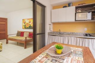 Apto confortável c/ piscina prox. a praia VRL0002 - Camacari - 2