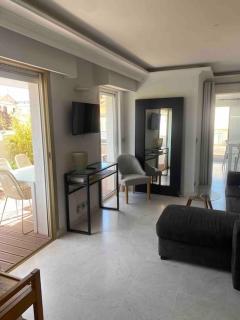 Lumineux top terrasse 2P - Cannes - 8