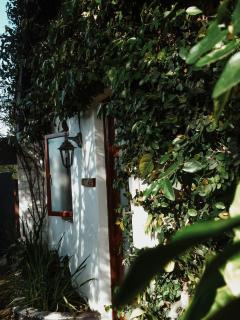 King George's Guest House - 5