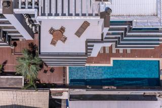 Recanto dos Girassóis 206 - Excelente apartamento 2 quartos em prédio com piscina - à 200m do mar - (Consultar serviços de roupa de cama e banho) - Bombinhas - 8