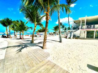 Gold Reef 101 - Exclusiv 2 BR mit Pool, Beach Shuttle und Tiefgarage - Punta Cana - 8