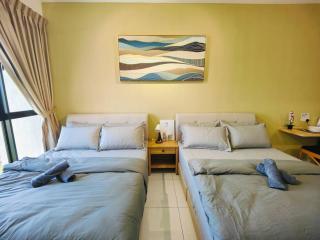 Sky Trees 15-06 4pax, Bukit Indah, Aeon, Legoland, Netflix - 8