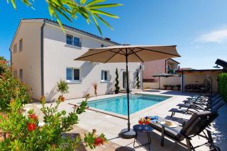 Villa Nata in Pula - Haus für 8-10 Personen - Pula - 0