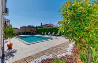 Villa Nata in Pula - Haus für 8-10 Personen - Pula - 1