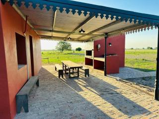 Casa de Campo y quincho ideal para fiestas - Cululú - 2