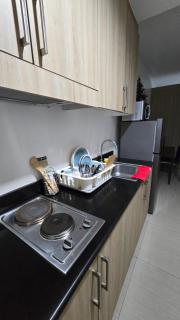 Sure Stay 5A Shore Condo Staycation - Manila - 1