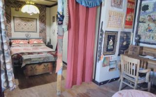 La Loma del Chivo Llc - The Spirit room - Marathon - 4