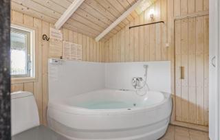 Beautiful Home In Bogense With Kitchen - Bogense - 4