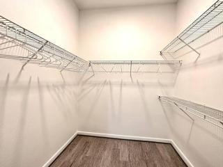 Spacious 2b, 2b apartment in the heart of Midtown - 7
