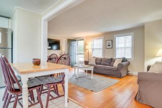 Less Than 1 Mi to Beaches Classic Cape Cod Cottage - Dennis Port - 4