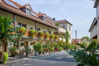 Hotel garni Sonnenhof - Reichenberg - 0