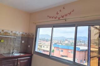 Lumineux et cosy, entrée Bastos - 4