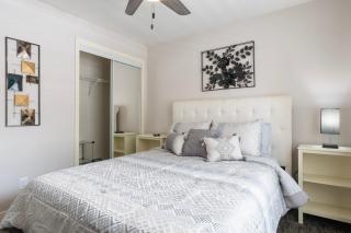 Walk-In - Pond View - Golf Nearby - Close To 76 Strip - FREE TICKETS INCLUDED - GS34-15 - Branson - 2