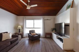 CASA 7 QUARTOS, 50 MTS DA praia - Florianópolis - 5