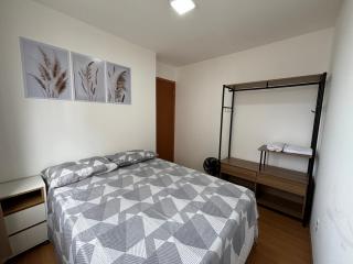 Apartamento com varanda 9 min da praia na Cohama - 2