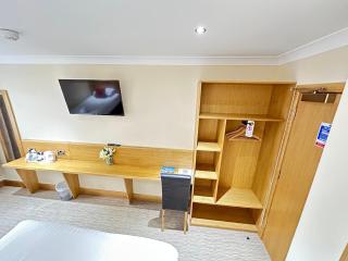 Hill Park Hotel - 1