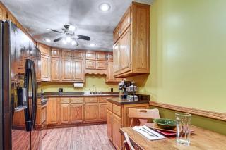 Grill, Dine and Relax Outside Home in Tyrone! - - 2