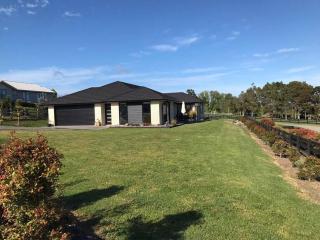 Rolling Hills Getaway - Maungaturoto - 0