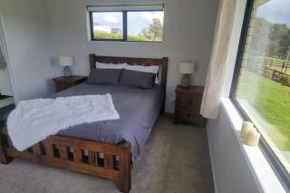Rolling Hills Getaway - Maungaturoto - 4