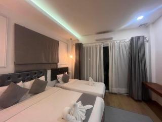 VangVieng Crystal Boutique Hotel - 1