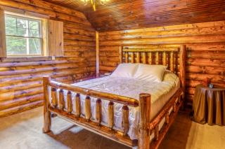 Secluded Cabin with On-Site Creek and Trails! - - 2