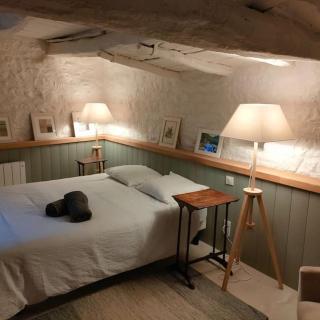 11 pers Les maisons médiévales de charme en Quercy - 2