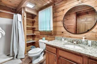 Mountain views,King Beds, Pet Friendly, Private retreat - 8