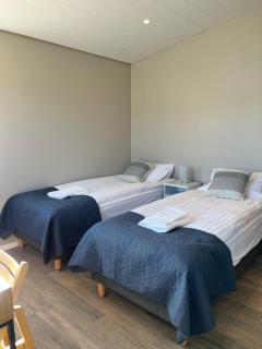 Strönd Guesthouse - Birkimelur - 3