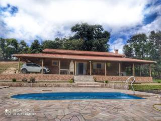 Chácara com Piscina São Thomé das Letras - Chácara Fortaleza - São Thomé das Letras - 0