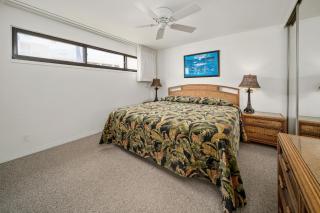 Sugar Beach 314 Front Row Ocean Views in Beautifully Upgraded Beachfront Condo - 5