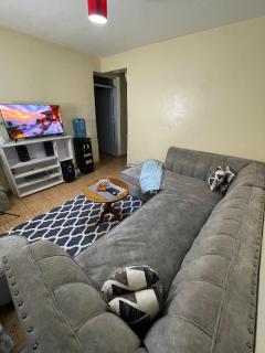 Grey Airbnb - Nairobi - 5