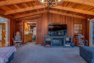 The HYLANDS - Stunning Unique Mountain Home - Spa - Lake Harmony - 6