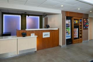 Fairfield Inn & Suites by Marriott Fort Myers Cape Coral - Fort Myers - 9