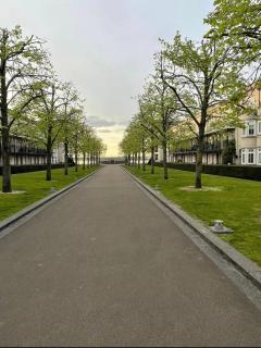 The Lakes Luxury 2 Bedroom Apartment Near Bluewater - 1