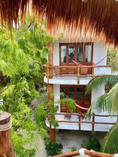 Luxhomes Hermosa villa a pie de playa con alberca - Isola Holbox - 2