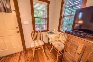 Waldrip Cabin - Fredericksburg - 1
