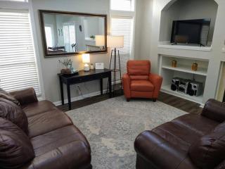 Spacious 2 Story 4-5 Bdms 3 Baths Near Stadiums - 5