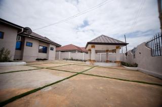 Luxury House in Trede Kumasi - 9