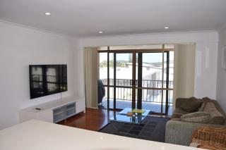 Seacrest Unit 4 - Bring your own linen. - South West Rocks - 5