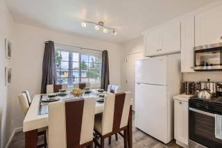 Awesome Oceanside 6BR - 15 Min To Beach - Oceanside - 6