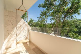 1 BD Suite with Private Balcony, Rooftop Pool, Gym - 5