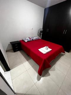 Apartamento amplio en conjunto - 7