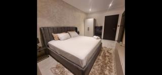 The Signature Hotel Apartment Accra Ghana - Accra - 4