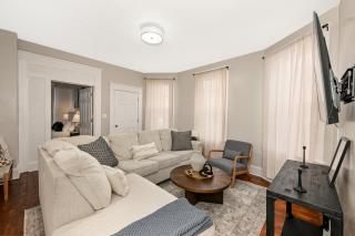 3 Bed Spacious 1st Floor Apt at Tremont - Cleveland - 7