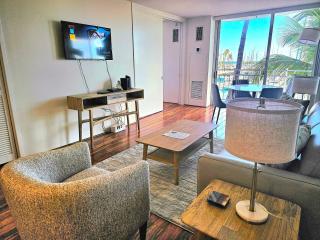 Ilikai Marina 382 Yacht Harbor View 1BR - Honolulu - 0