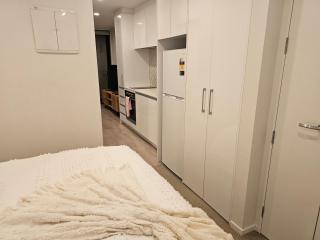 Urban Haven - Spa, Pool and Patio - Auckland - 4